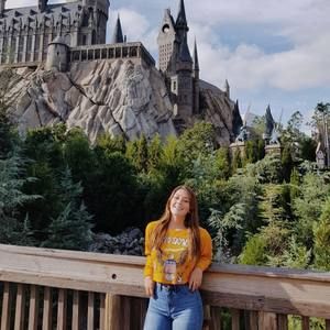 Meet your Posher, Sofía